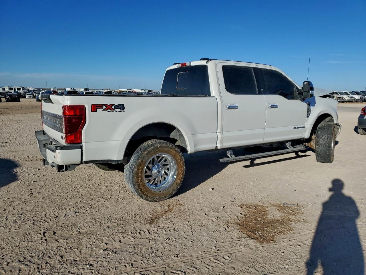 2021 Ford F250 Super Duty - Image 3