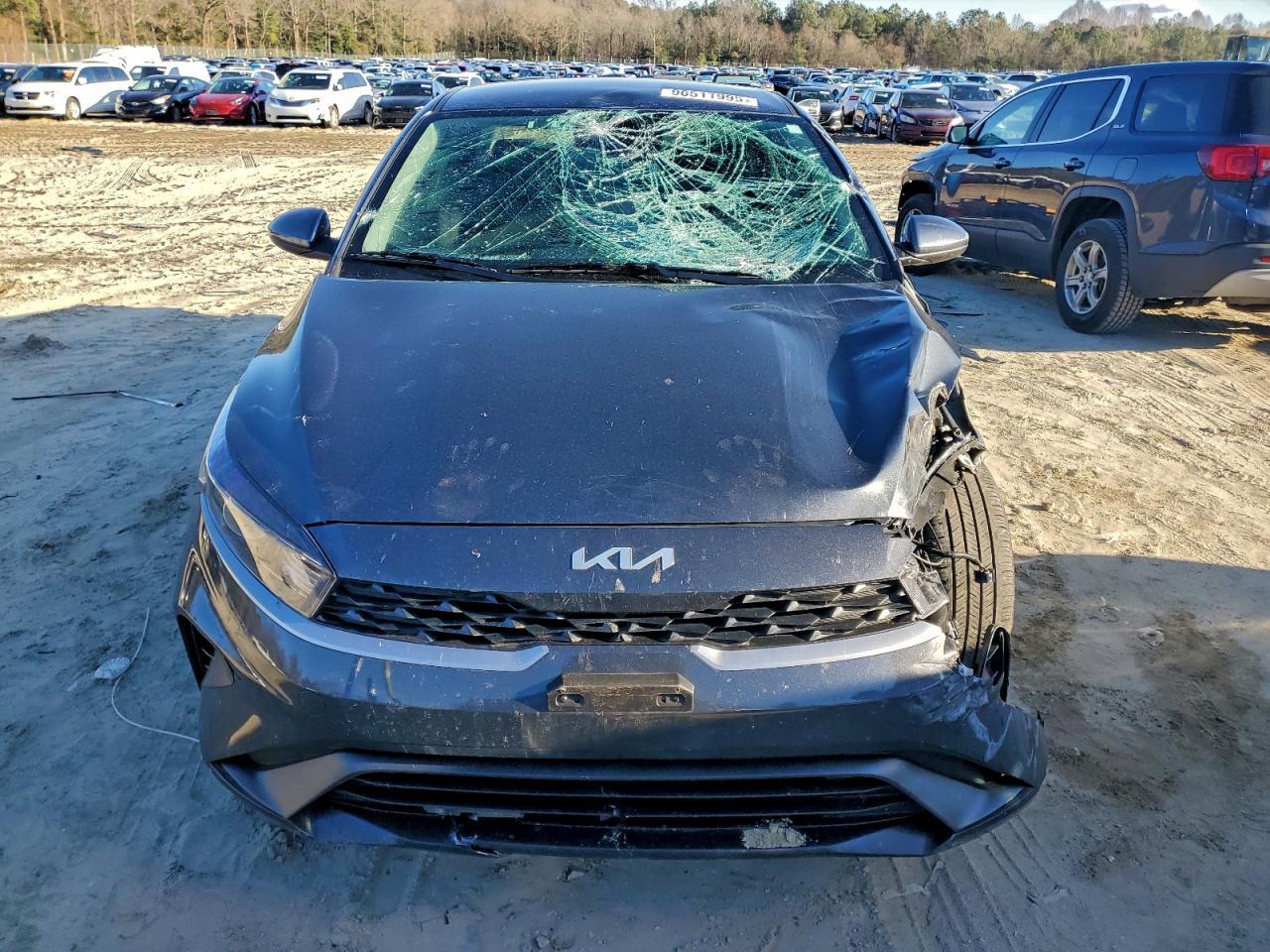 2024 Kia Forte - Фото 5