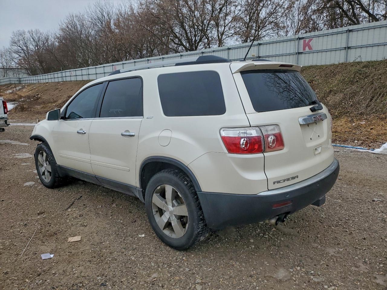 2012 GMC Acadia Slt-1 - Image 2