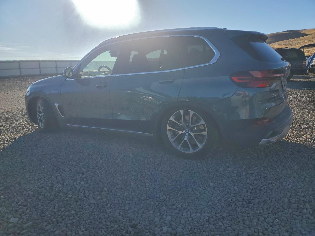 2026 BMW X5 xDrive50E - Image 2