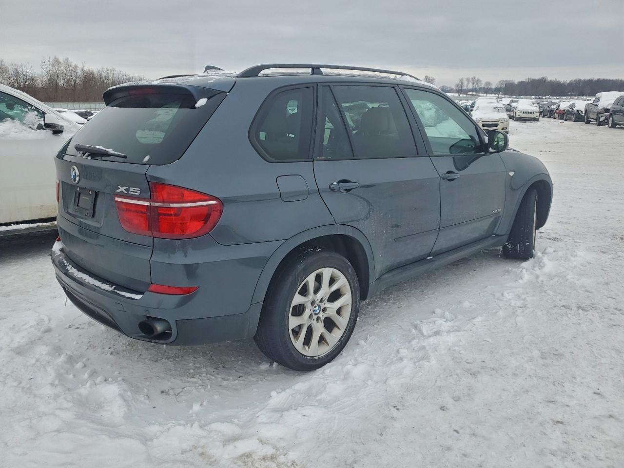 2011 BMW X5 xDrive35I - Фото 3