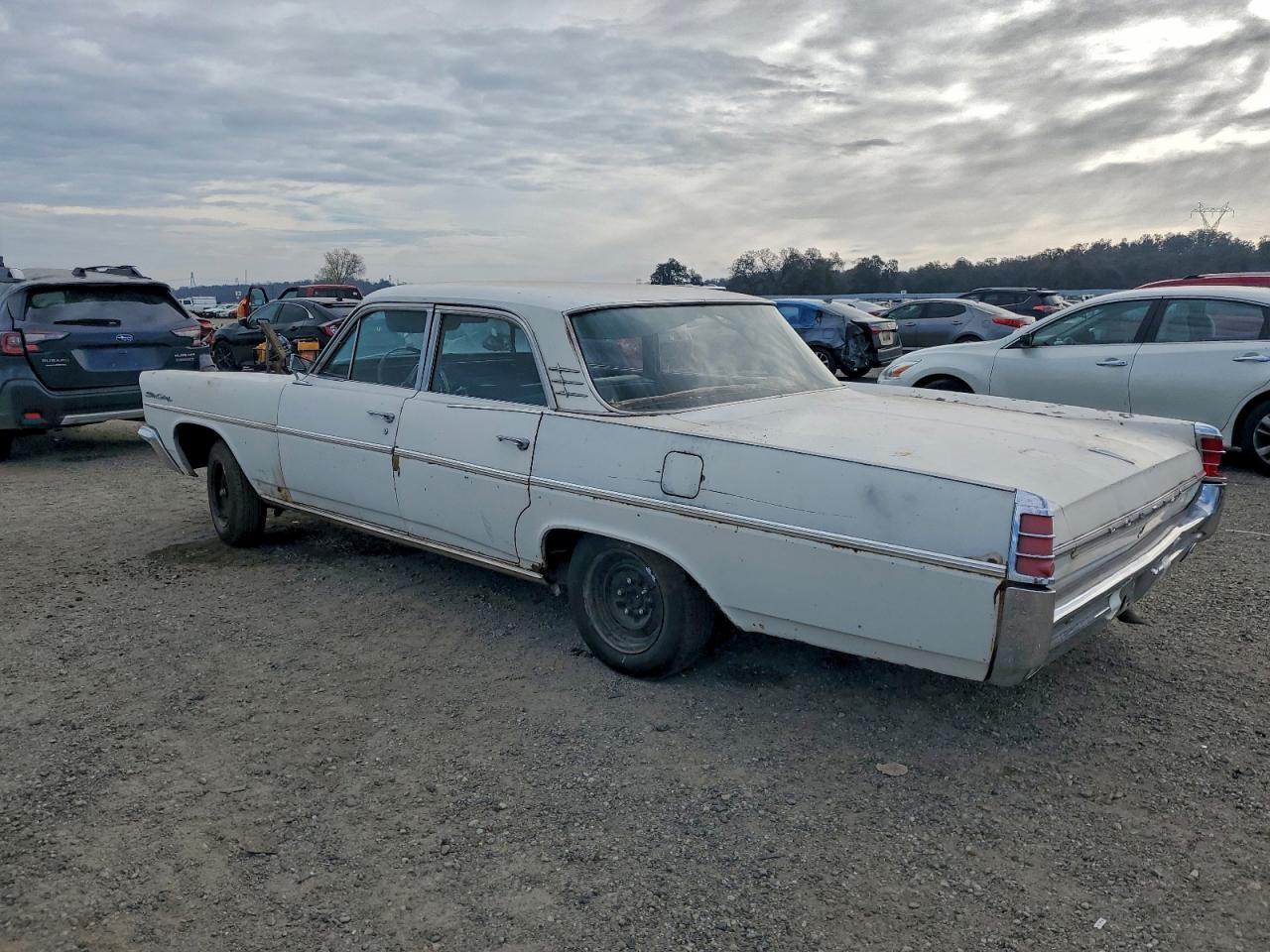 1963 Pontiac Starchief - Фото 2
