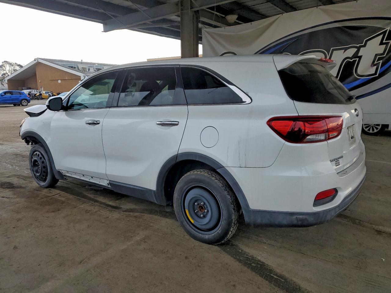 2020 Kia Sorento S - Фото 2