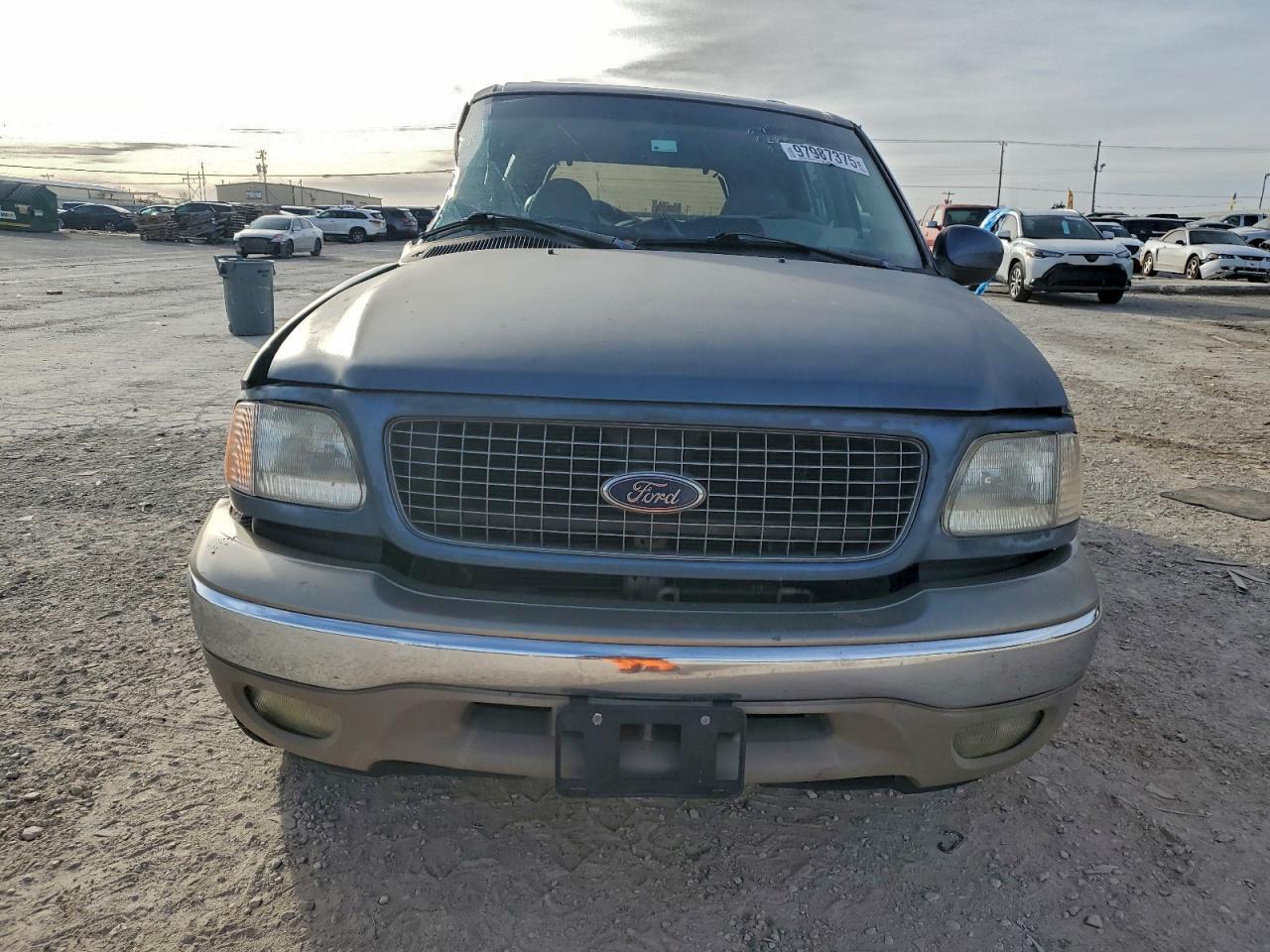 2000 Ford Expedition - Image 5