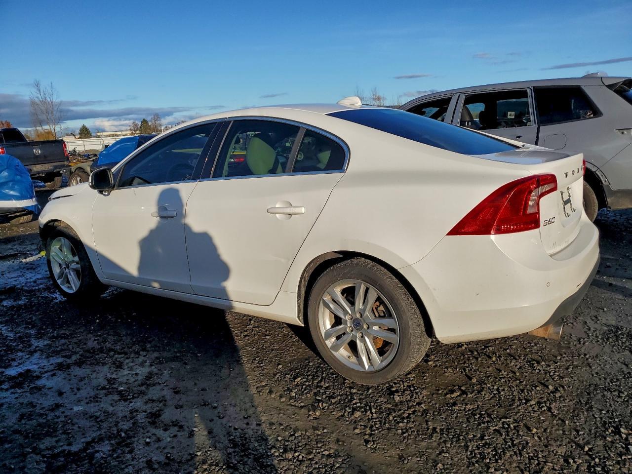 2013 Volvo S60 T5 - Image 2