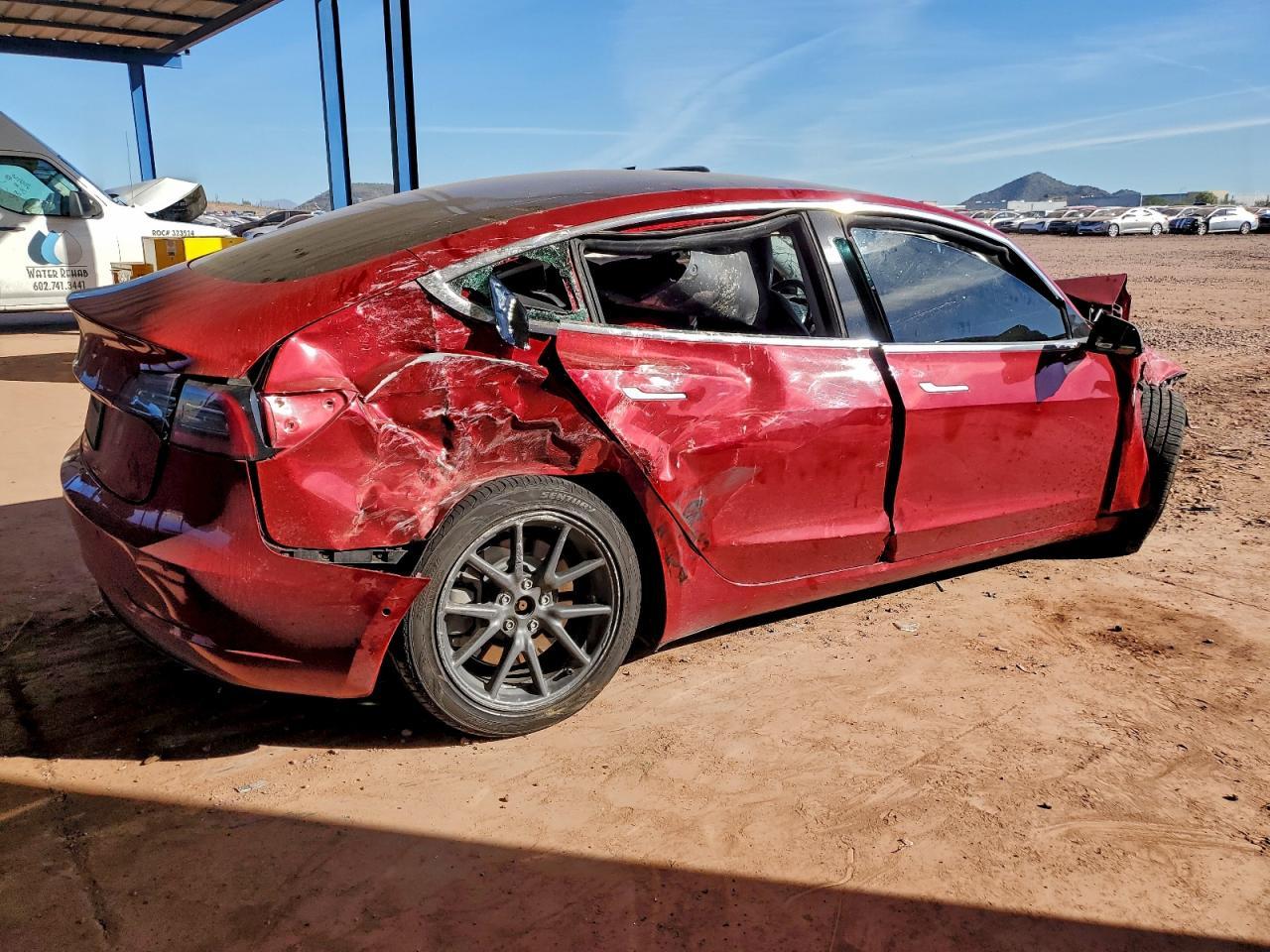 2019 Tesla Model 3 - Image 3