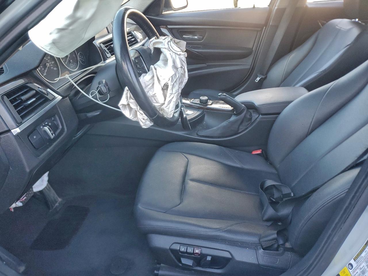 2015 BMW 328 Xi Sulev - Image 7