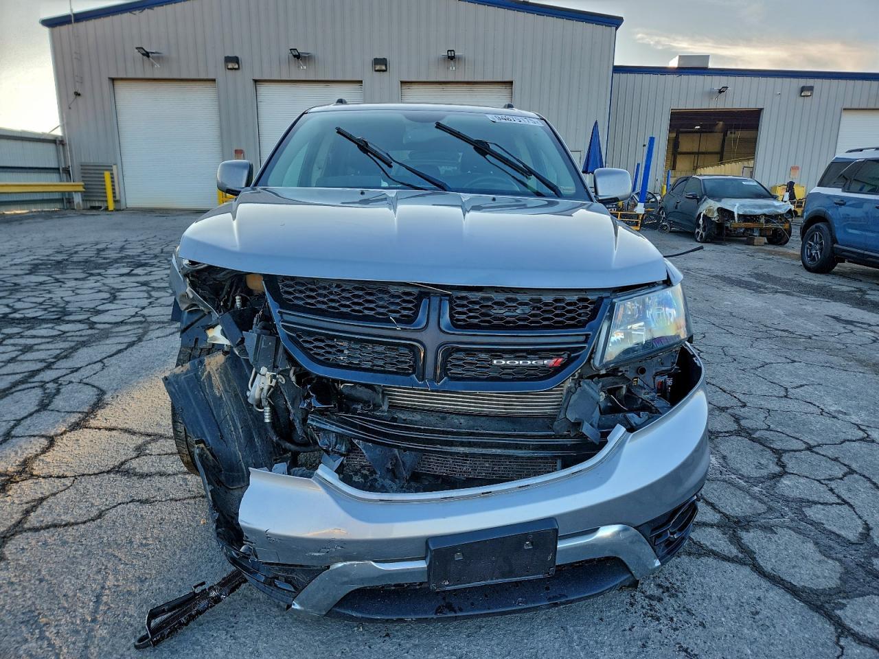 2015 Dodge Journey Crossroad - Image 5