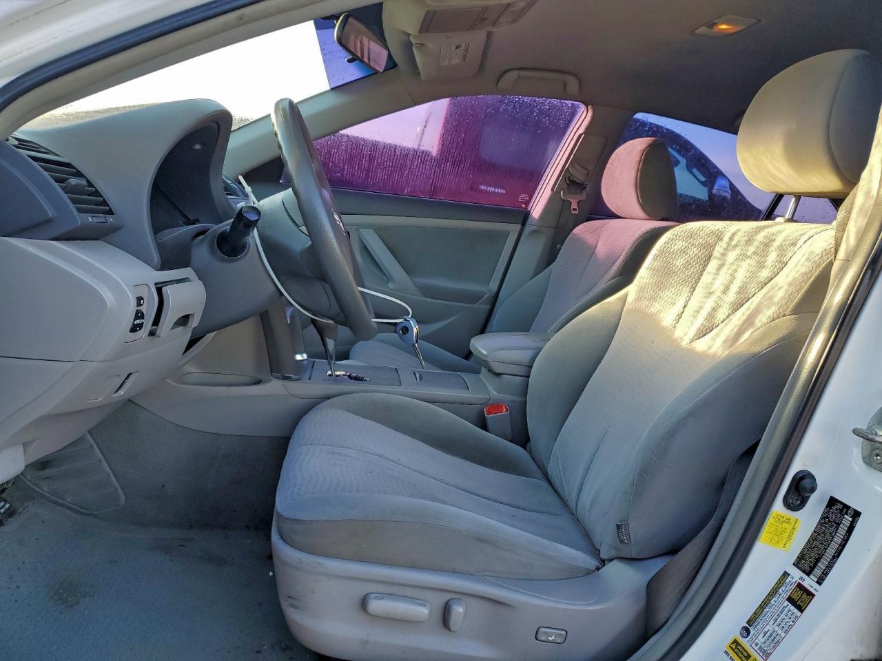 2011 Toyota Camry Base - Фото 7