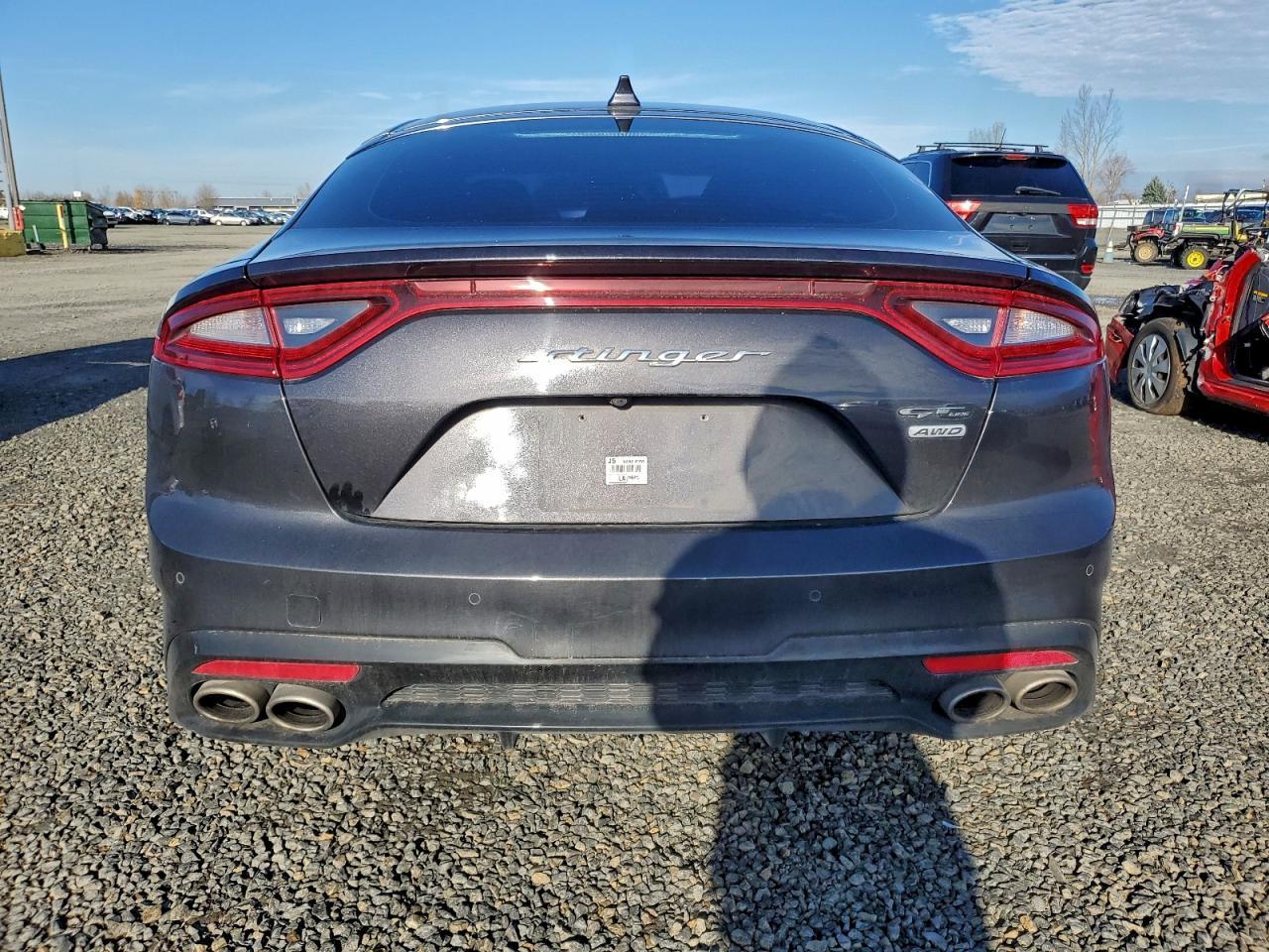 2021 Kia Stinger - Фото 6