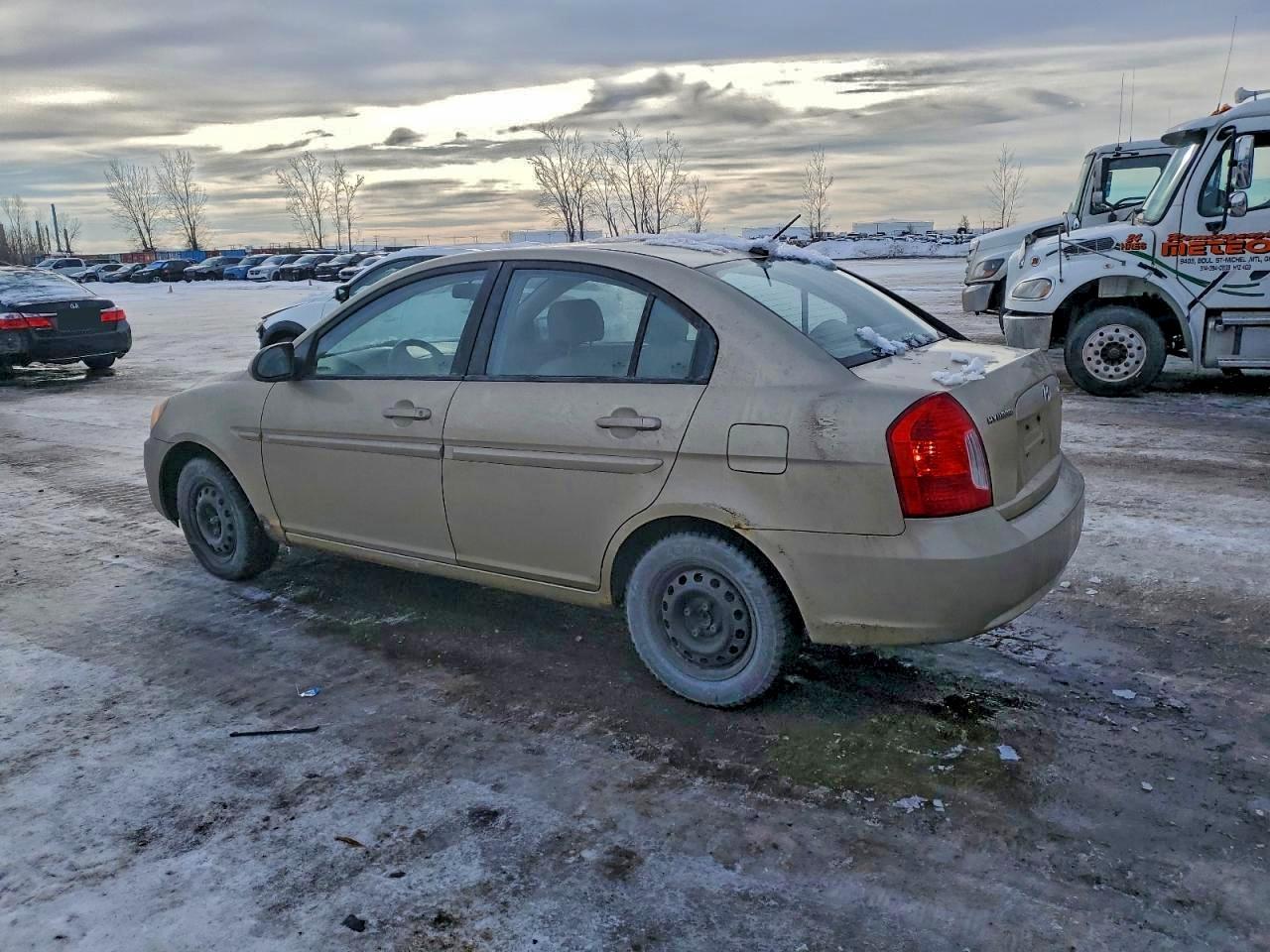 2006 Hyundai Accent Gls - Image 2