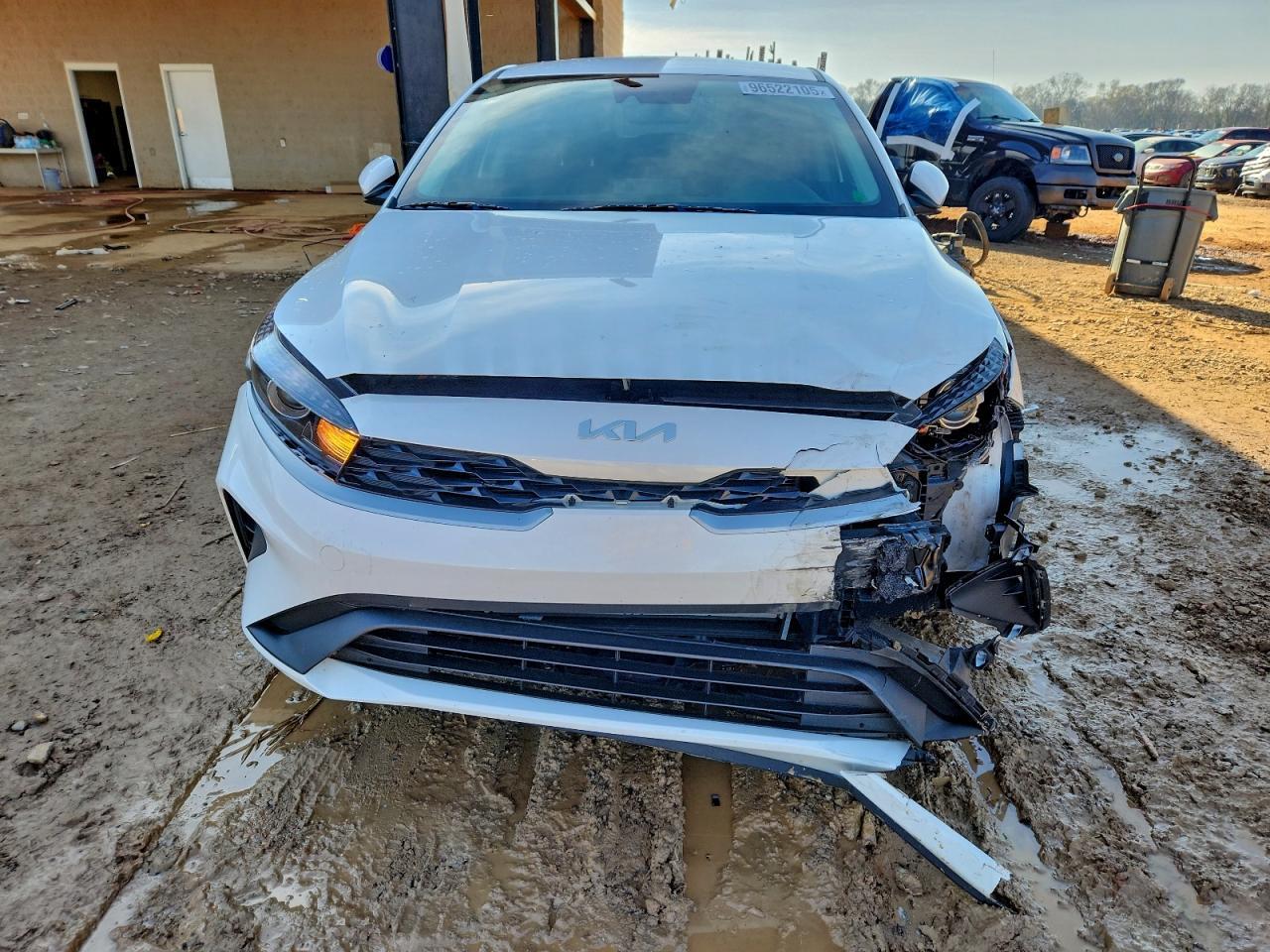 2024 Kia Forte Lx - Фото 5