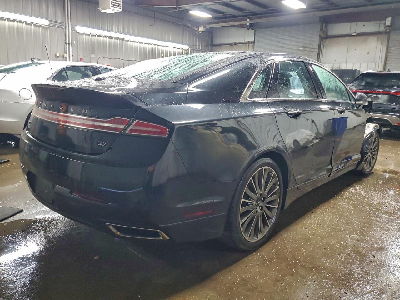 2013 Lincoln Mkz - Фото 3