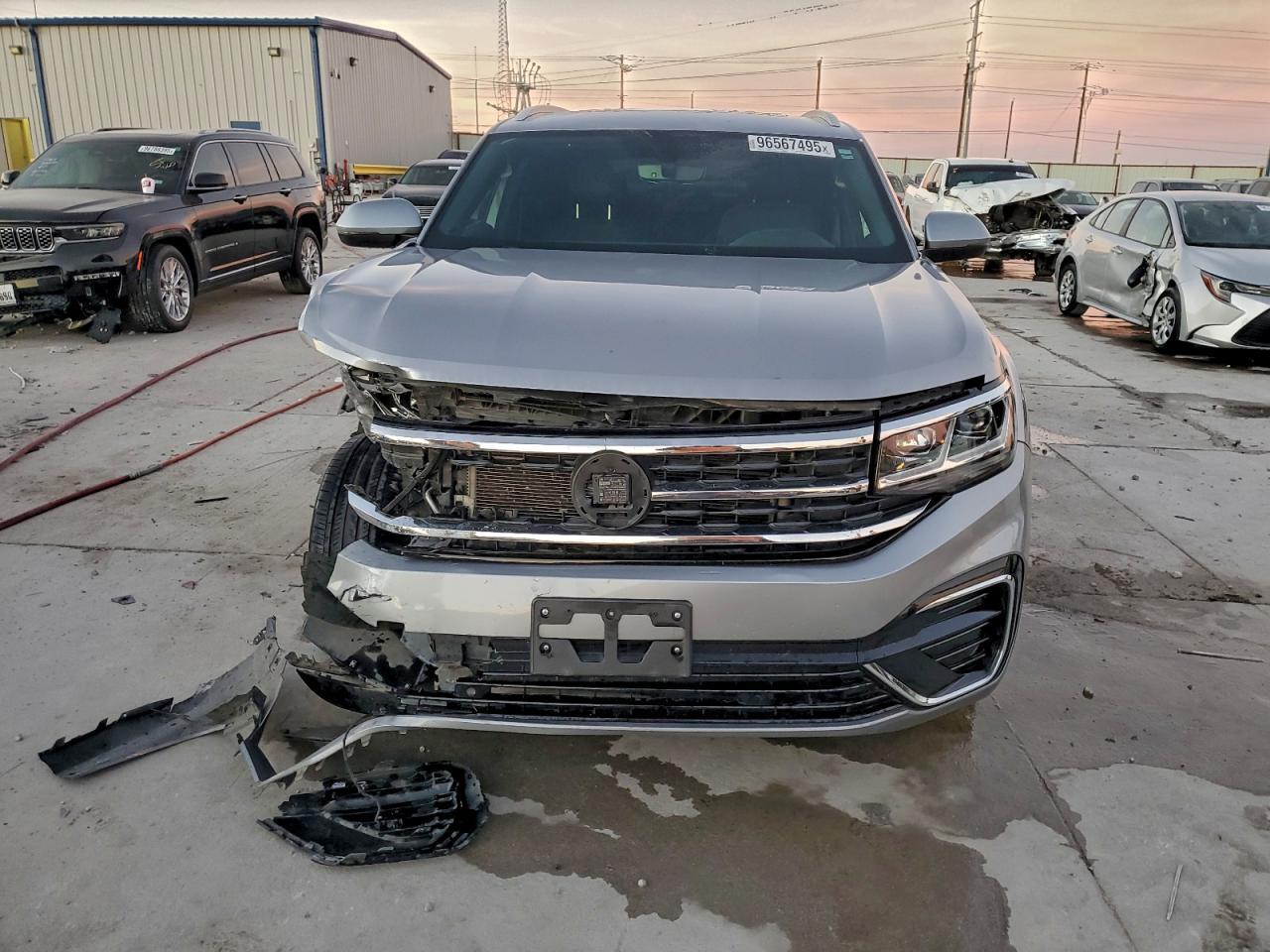 2020 Volkswagen Atlas Cross Sport Se - Фото 5