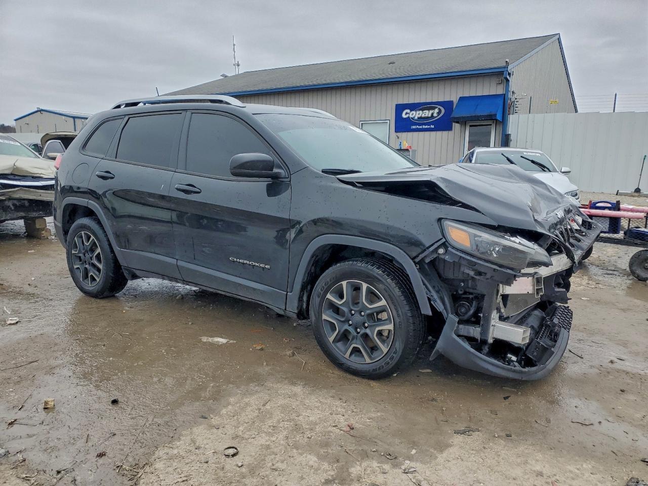 2021 Jeep Cherokee Latitude - Фото 4