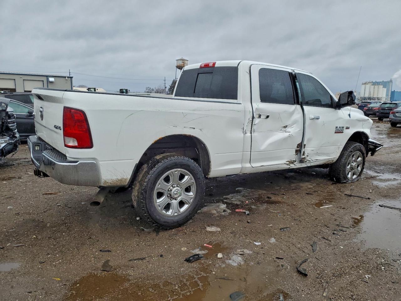 2014 Ram 2500 Slt - Image 3