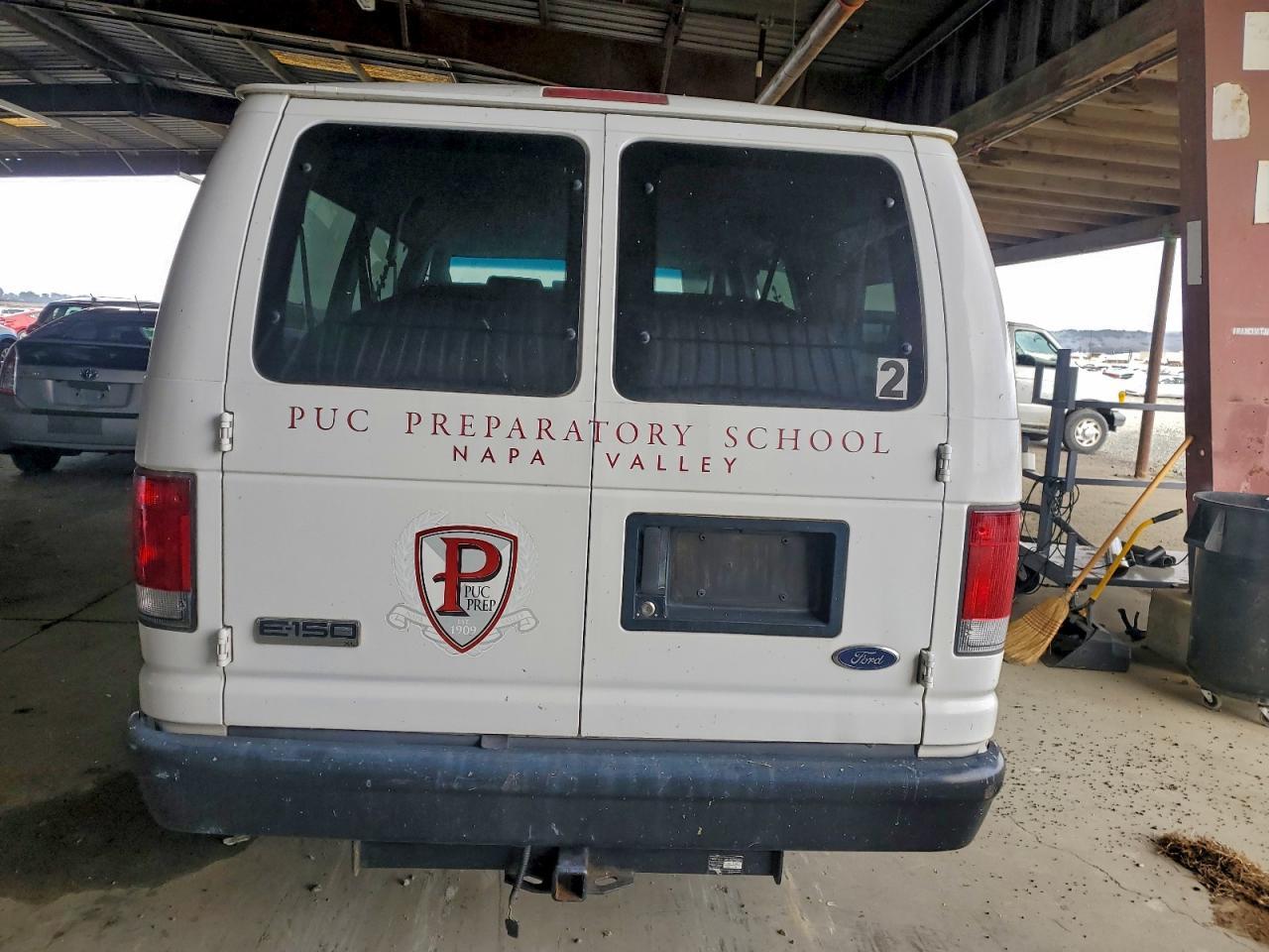 2008 Ford Econoline E150 Wagon - Фото 6