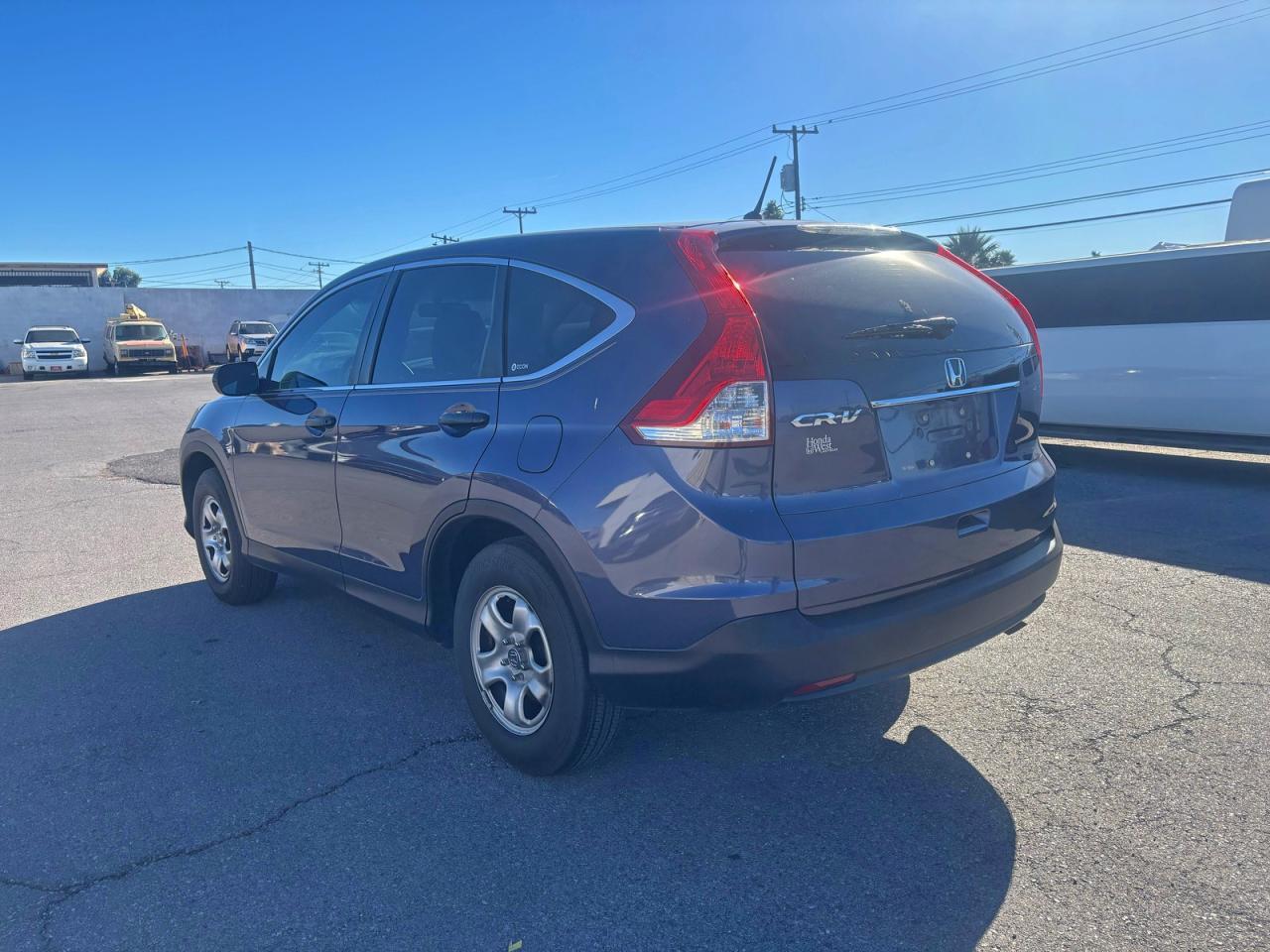 2012 Honda Cr-V Lx - Image 3
