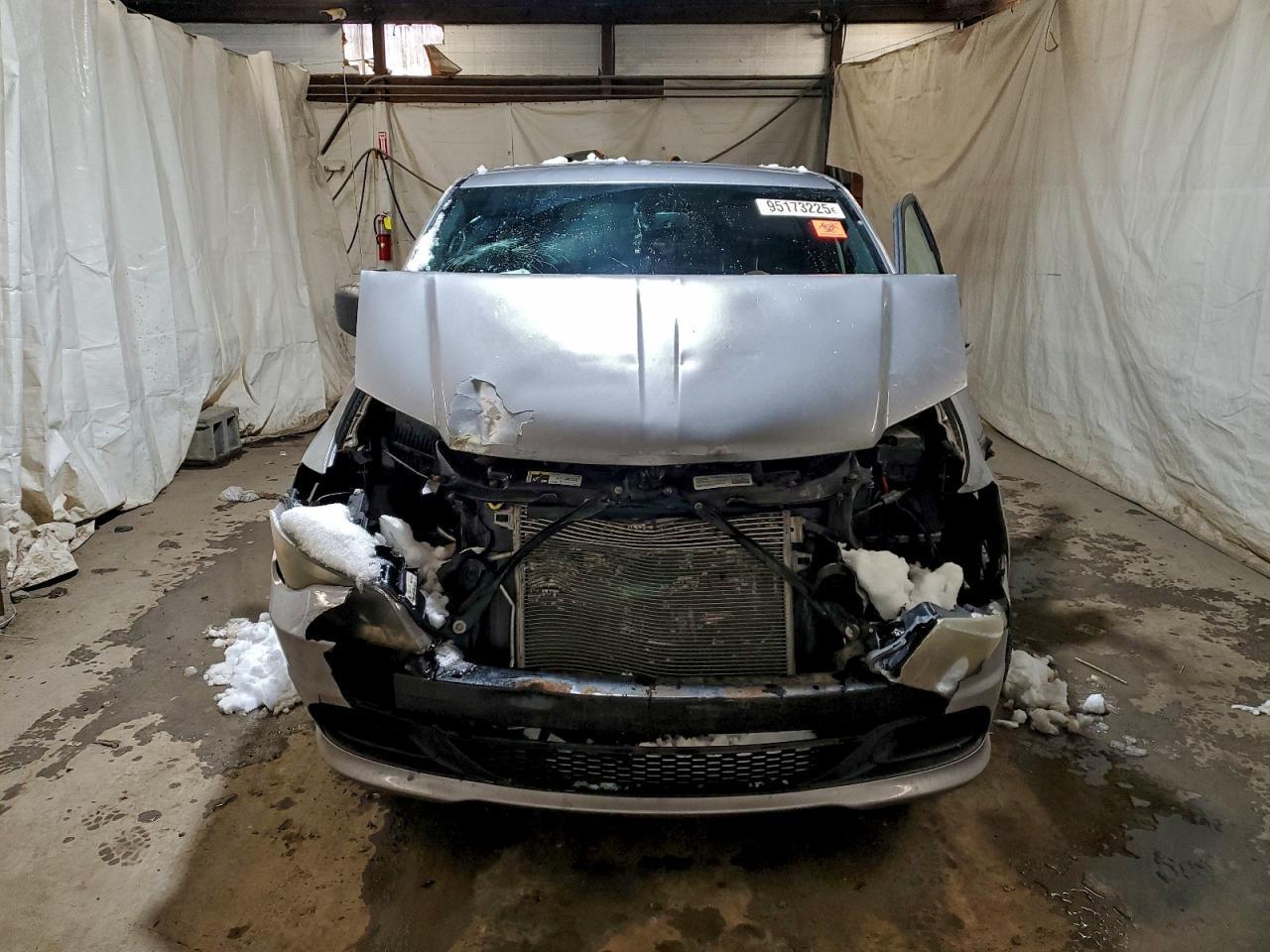 2014 Dodge Grand Caravan Se - Image 5