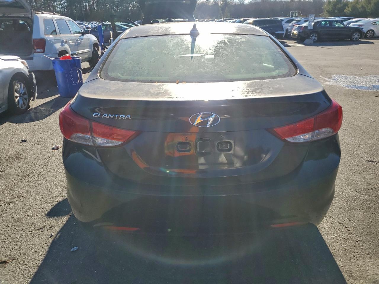 2013 Hyundai Elantra Gls - Фото 6