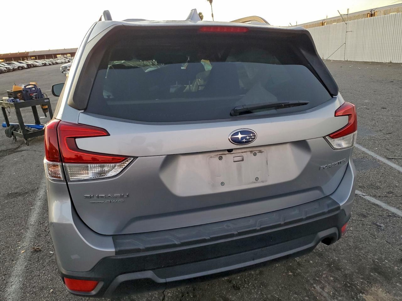 2021 Subaru Forester Premium - Фото 6