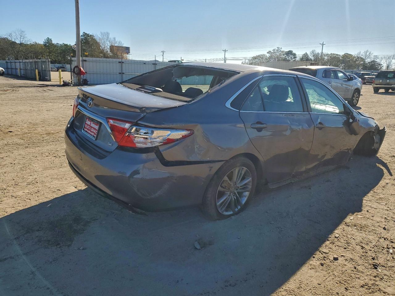 2017 Toyota Camry Se - Image 3