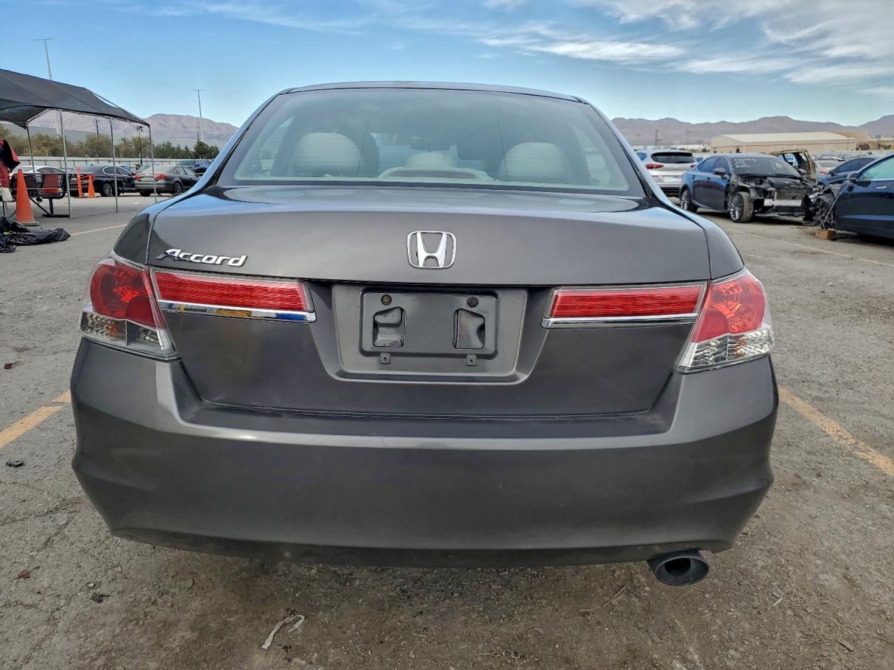 2011 Honda Accord Lx - Фото 6