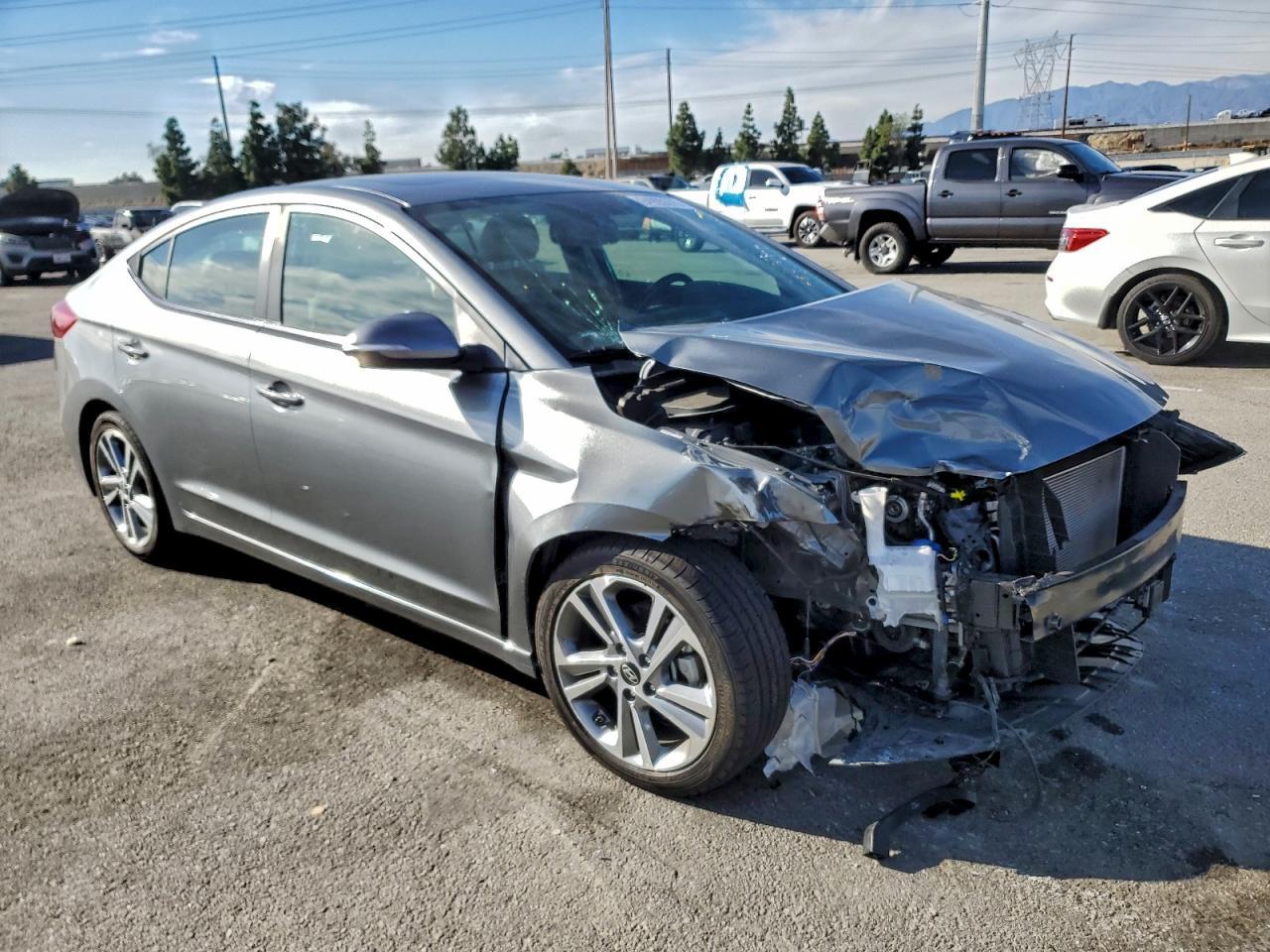 2018 Hyundai Elantra Sel - Фото 4