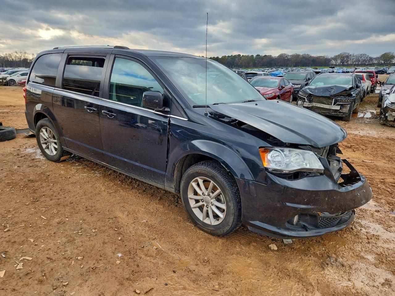 2019 Dodge Grand Caravan Sxt - Image 4