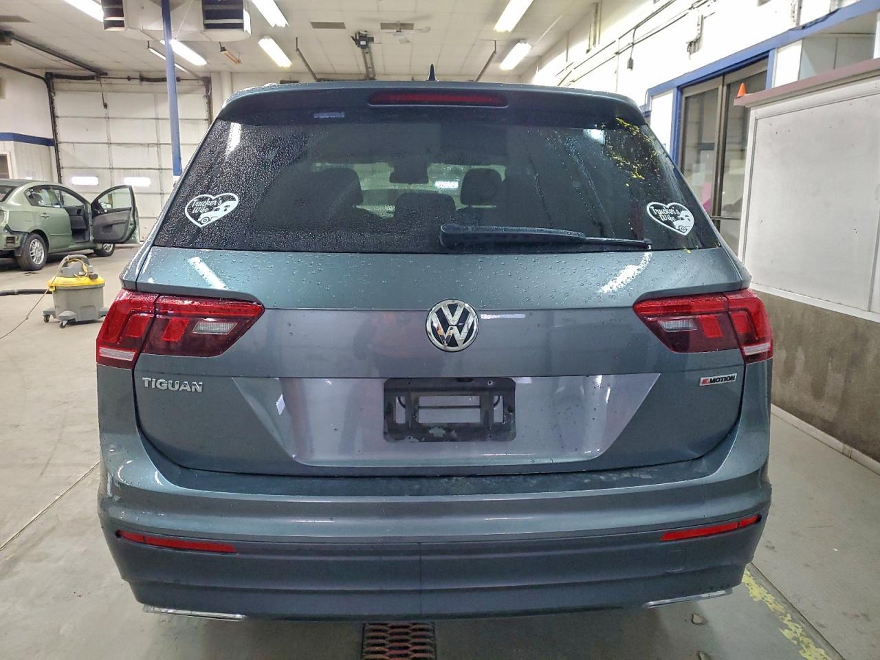 2021 Volkswagen Tiguan S - Фото 6