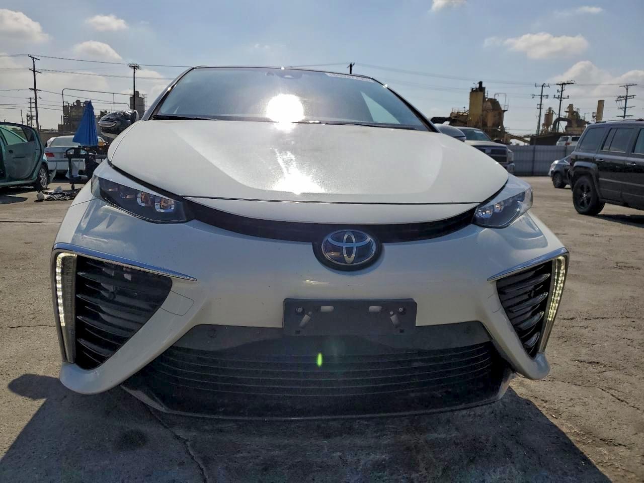 2019 Toyota Mirai - Image 5
