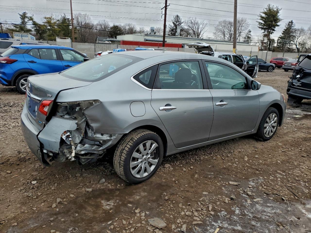 2014 Nissan Sentra S - Фото 3