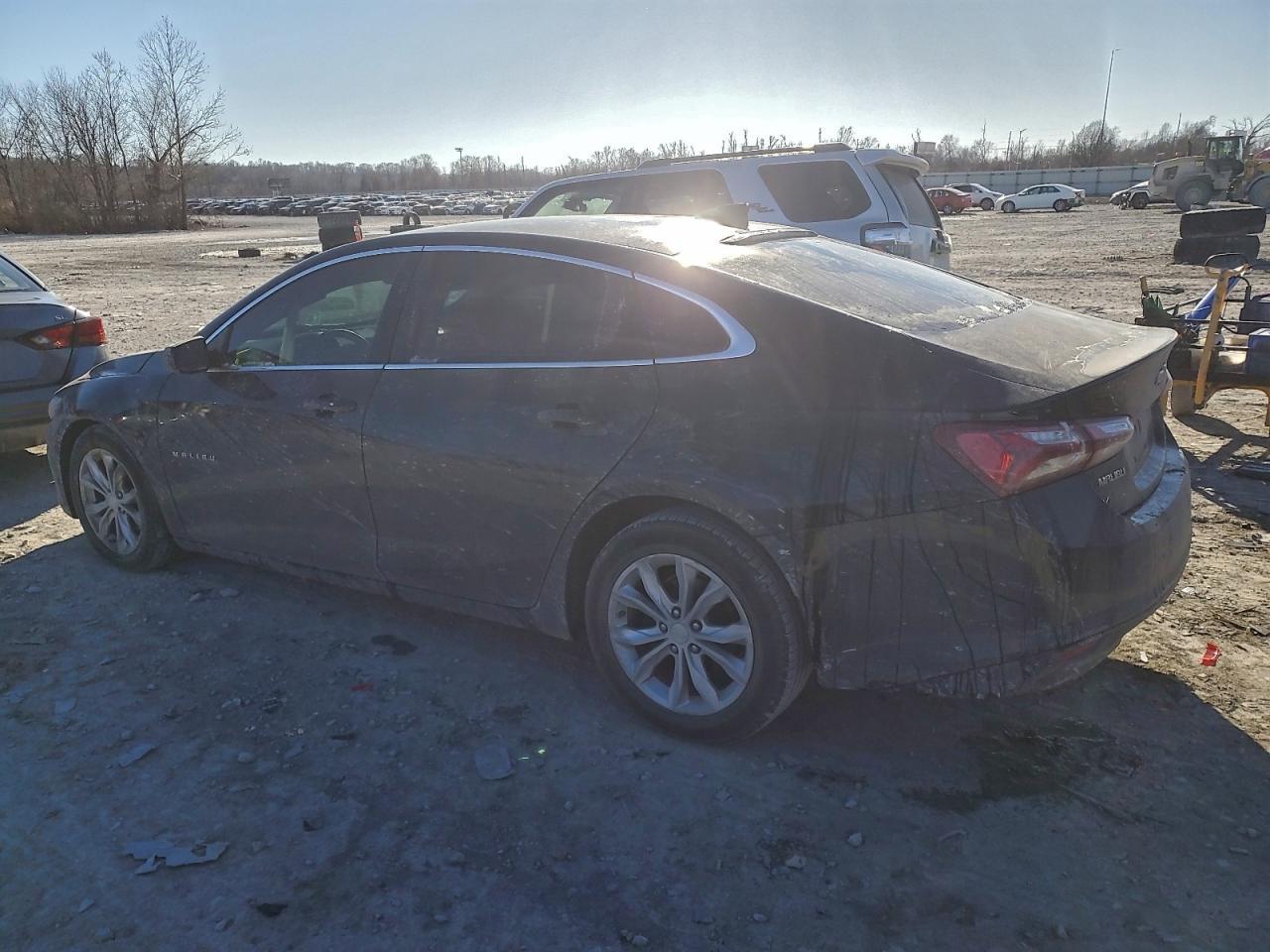 2020 Chevrolet Malibu Lt - Image 2