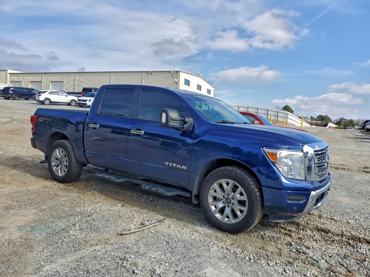 2024 Nissan Titan Pro-4X - Image 4