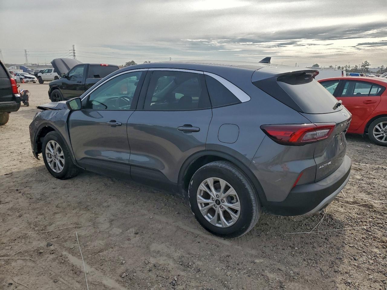 2024 Ford Escape Active - Фото 2