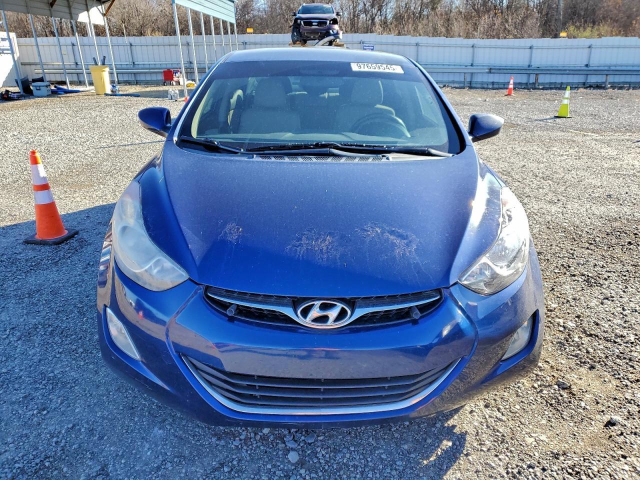 2013 Hyundai Elantra Gls - Image 5