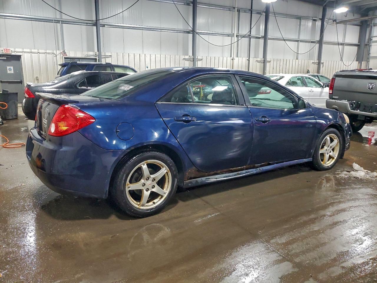 2009 Pontiac G6 - Фото 3