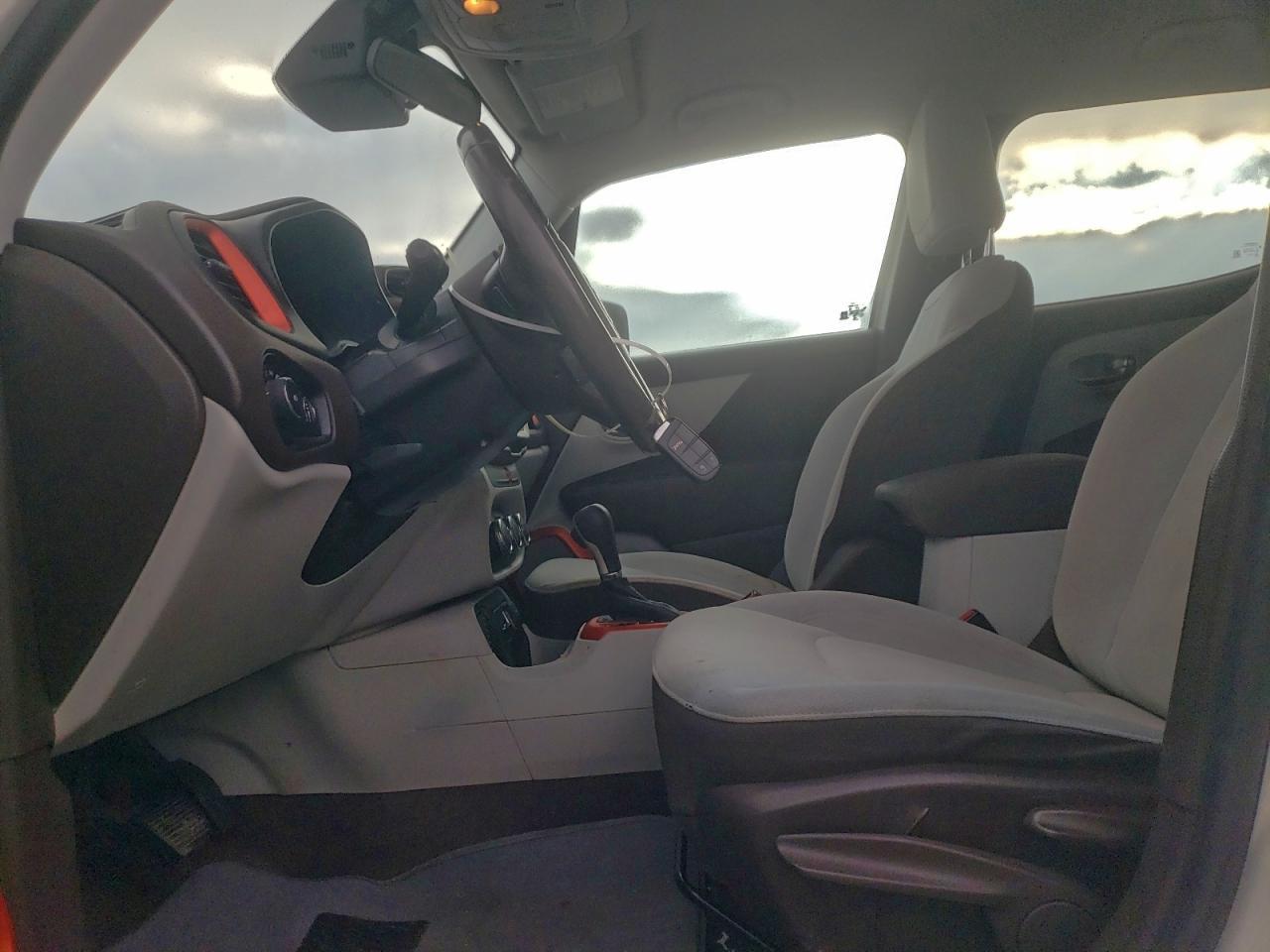2017 Jeep Renegade Latitude - Фото 7