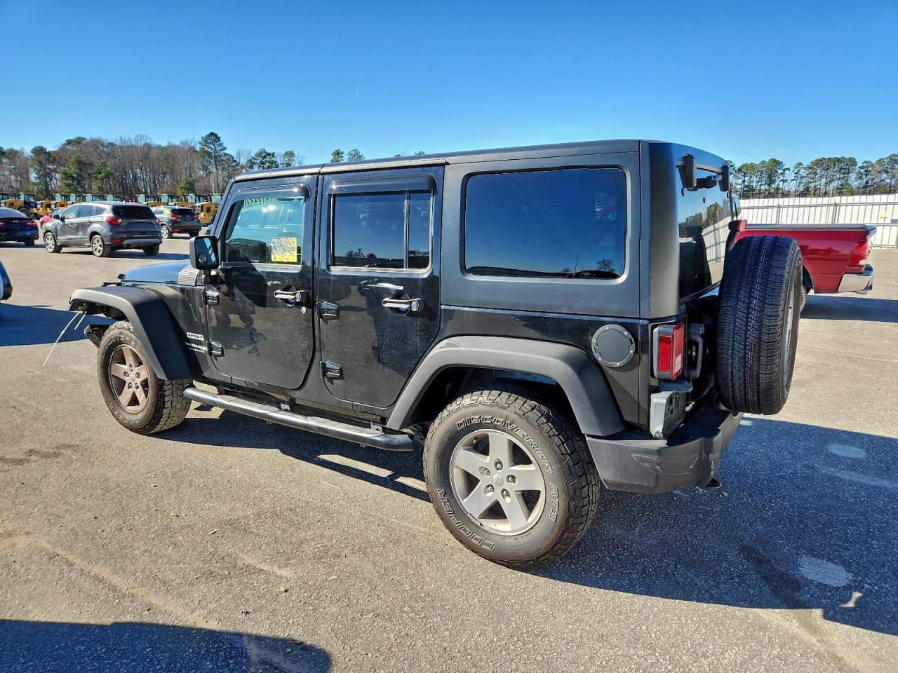 2018 Jeep Wrangler Unlimited Sport - Фото 2