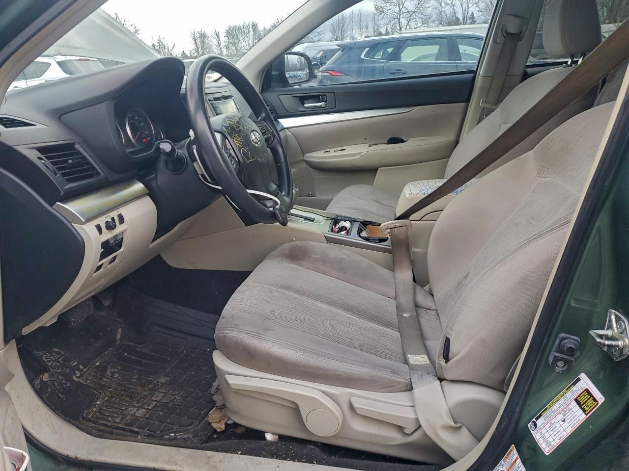 2014 Subaru Outback 2.5I - Image 7