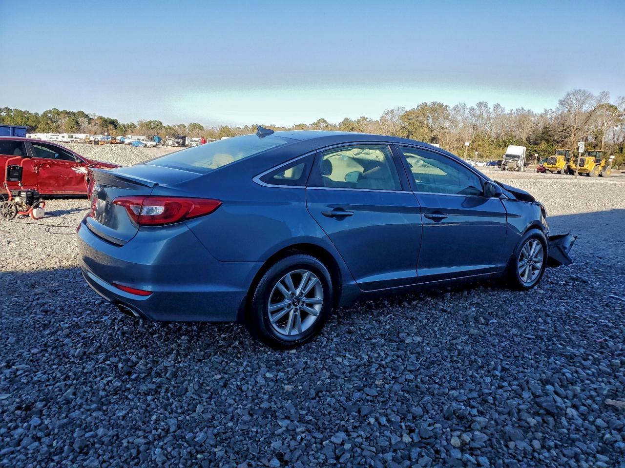 2015 Hyundai Sonata Se - Image 3