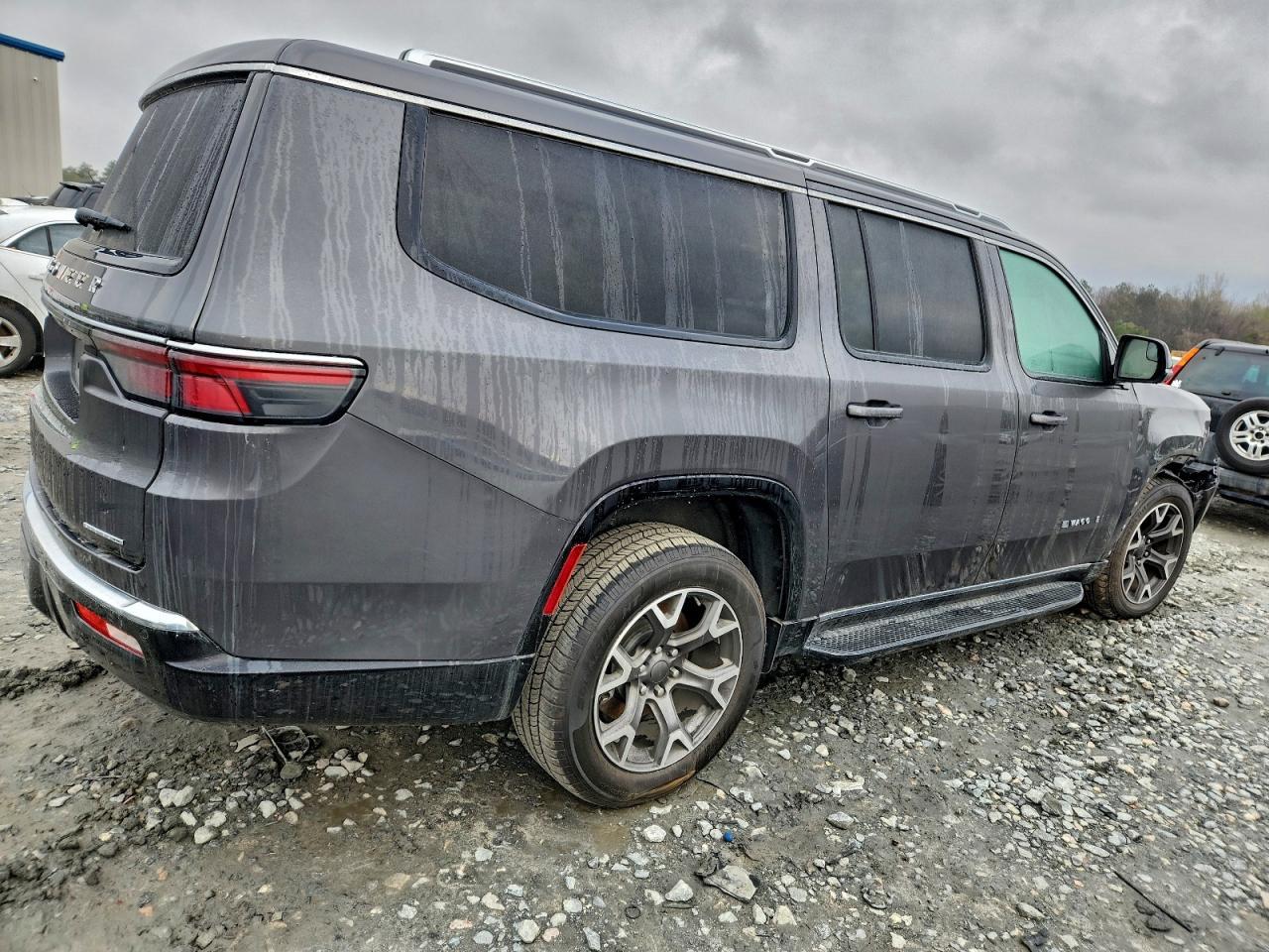 2024 Jeep Wagoneer L Series Iii - Image 3