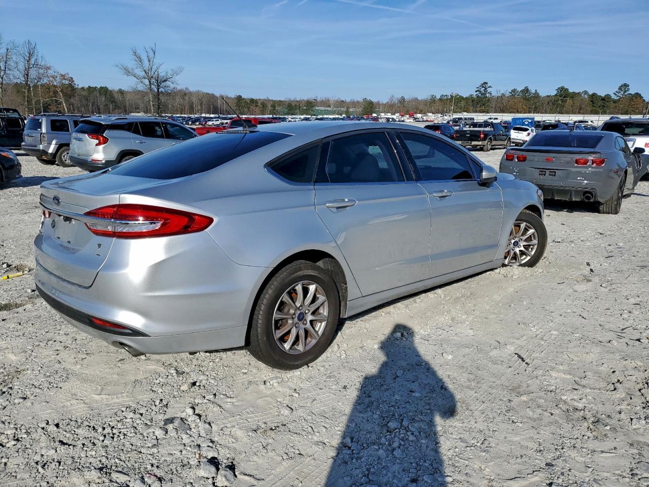 2017 Ford Fusion S - Image 3