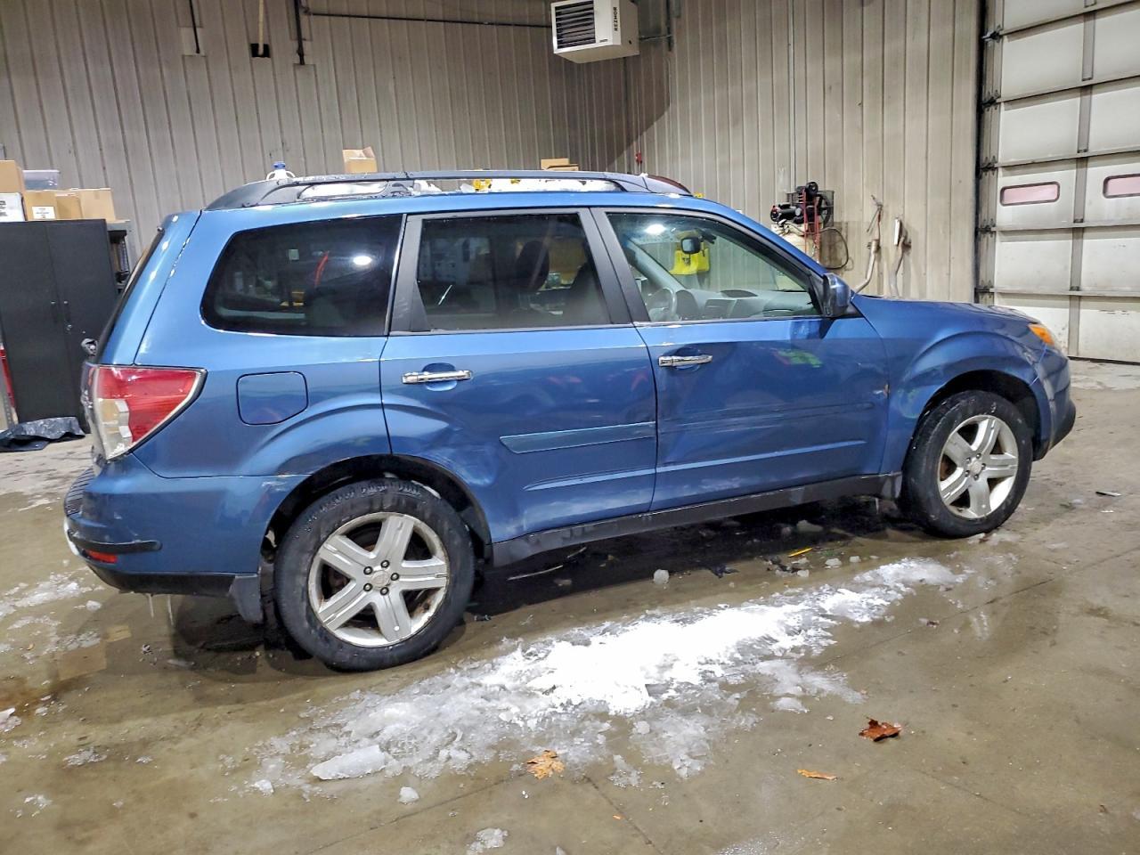 2009 Subaru Forester 2.5X Limited - Image 3