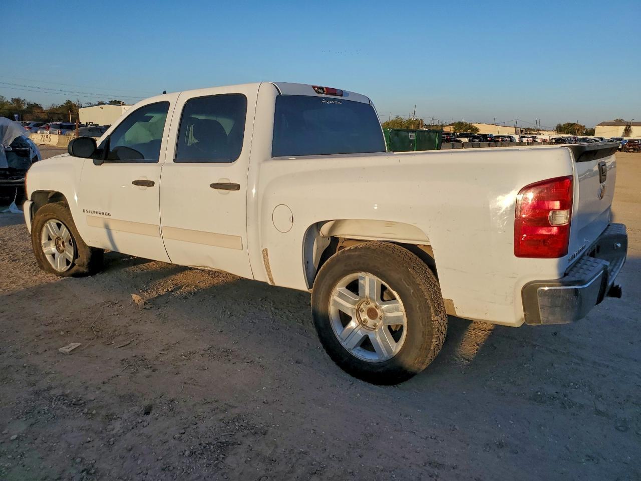 2007 Chevrolet Silverado C1500 Crew Cab - Фото 2