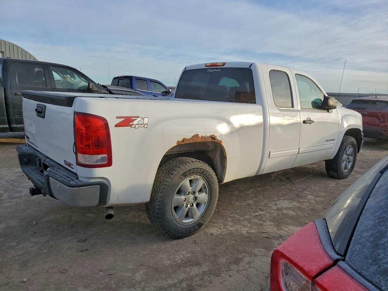 2013 GMC Sierra K1500 Sle - Image 3