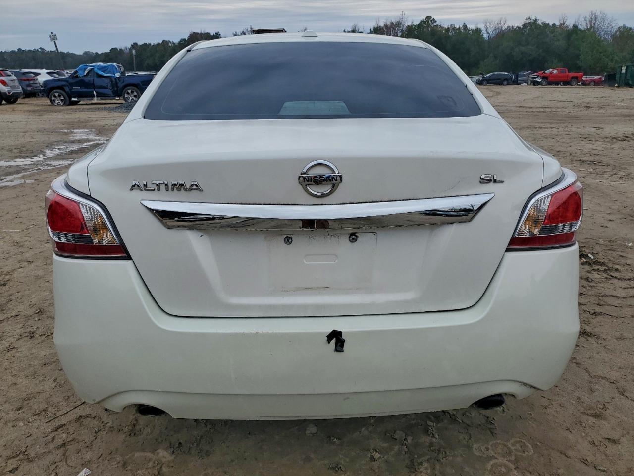 2015 Nissan Altima 2.5 - Фото 6
