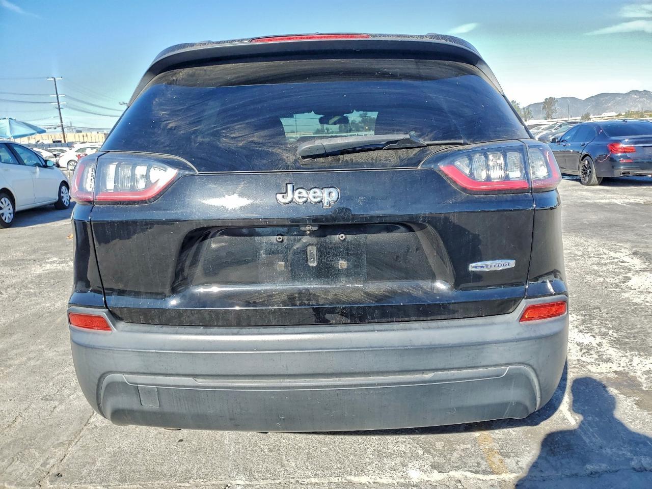 2019 Jeep Cherokee Latitude - Image 6