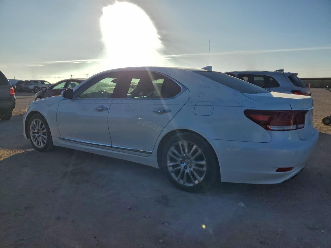 2014 Lexus Ls 460 - Фото 2