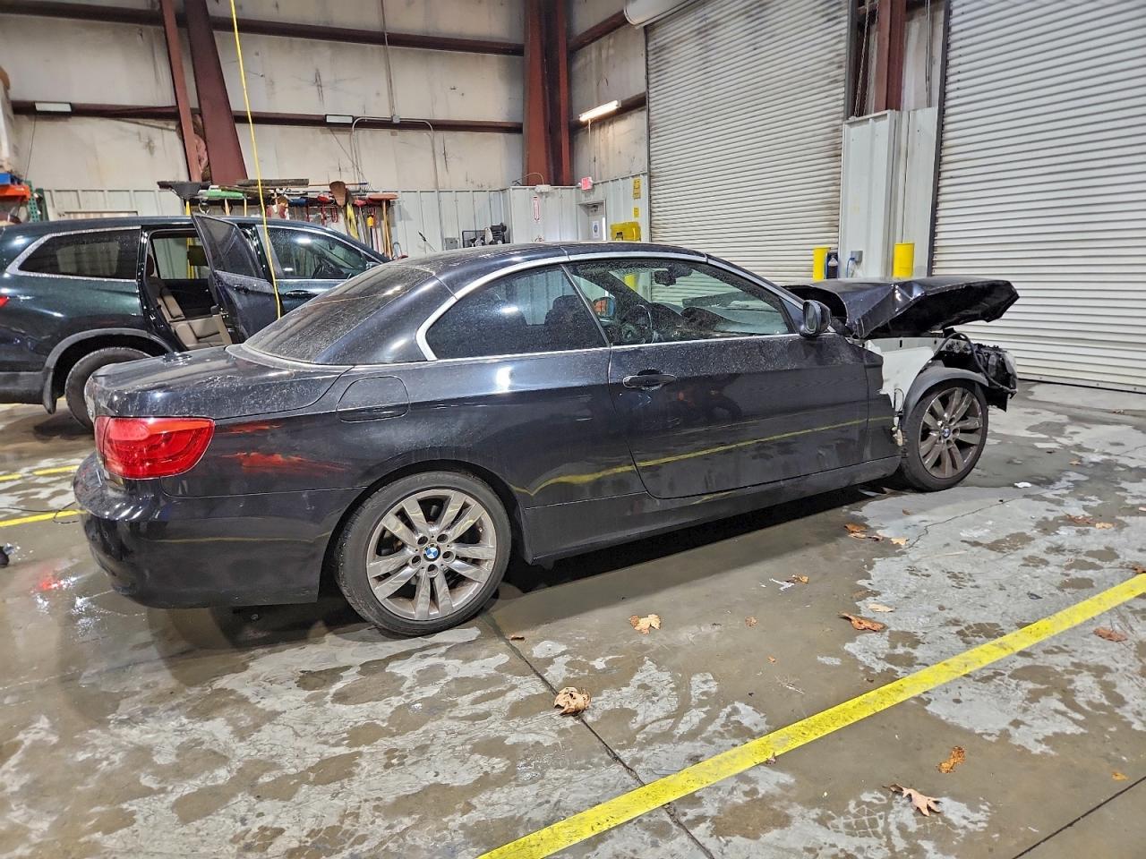 2013 BMW 328 I - Image 3